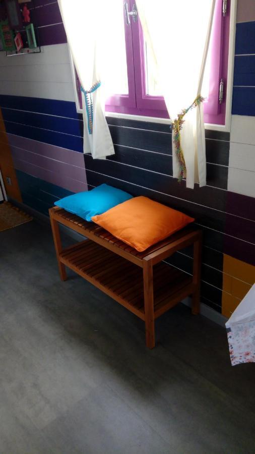 Hostal La Parenthese Villeret Exterior foto